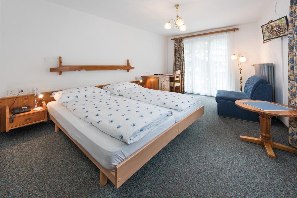 צרמט Hotel Rhodania מראה חיצוני תמונה